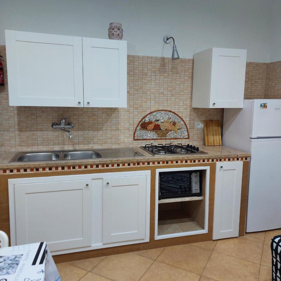 Casa Dei Filodendri Lejlighed San Pietro in Bevagna Værelse billede